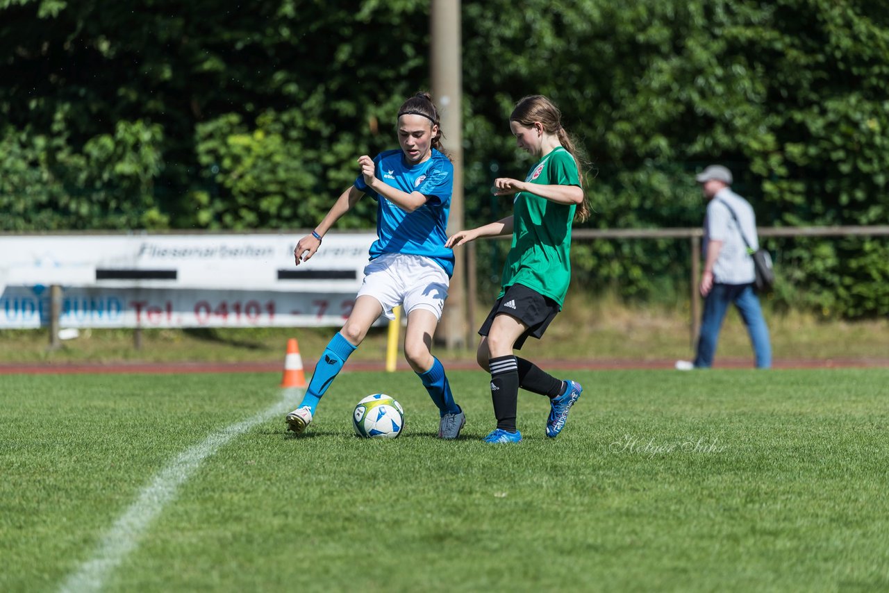 Bild 225 - Loewinnen-Cup